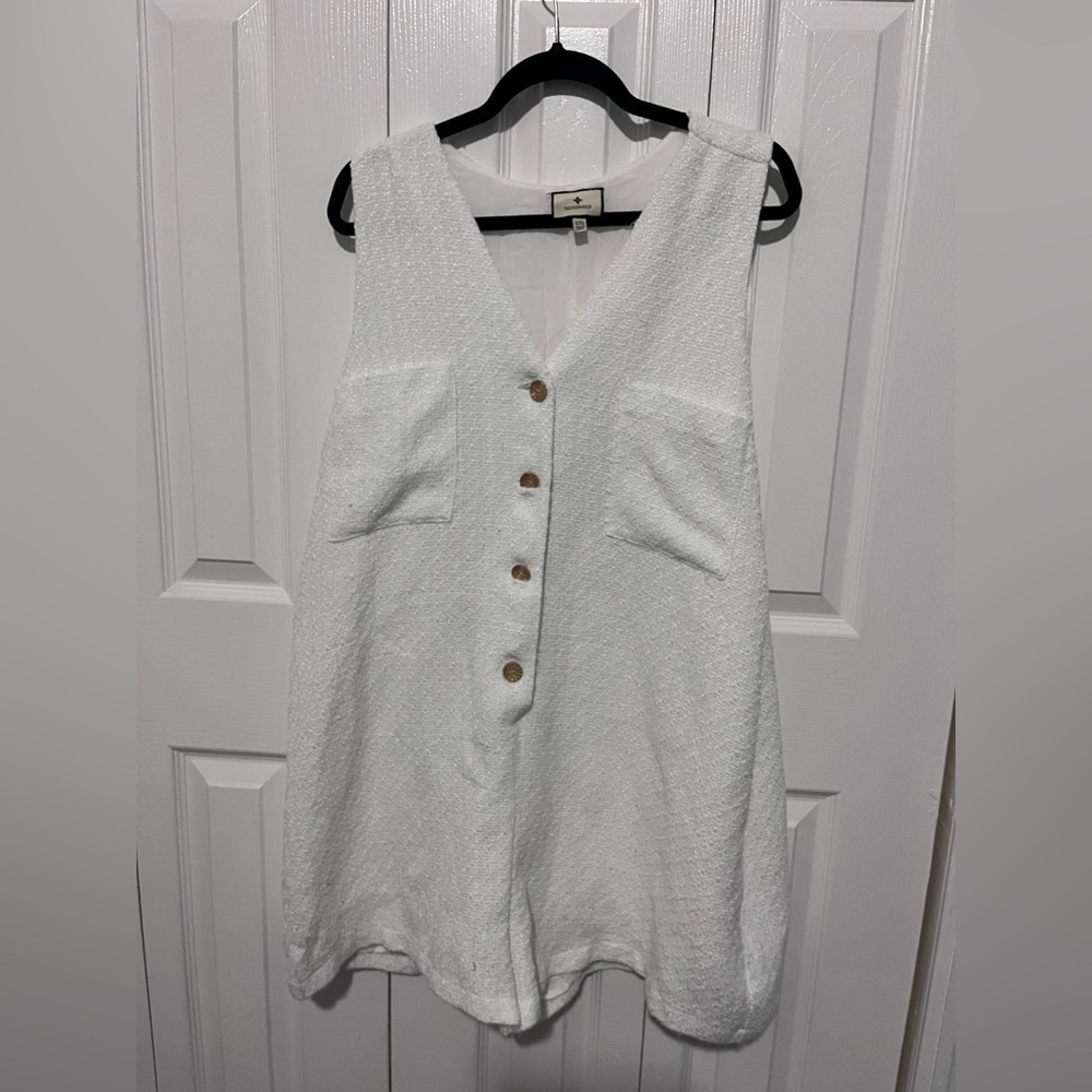 Tuckernuck White Textured Myla Romper Xxl View 2